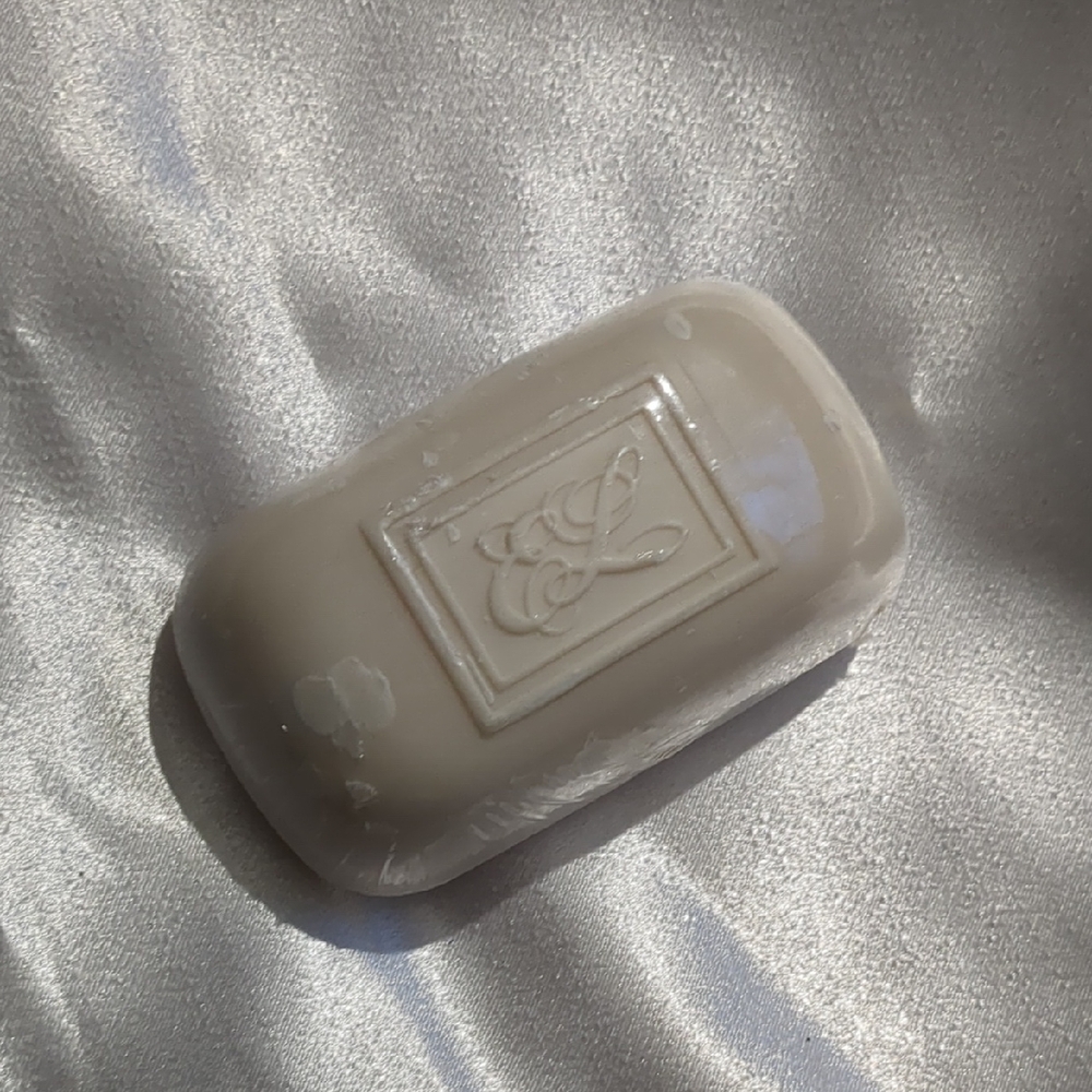 Beautiful Estee Lauder New Perfumed Soap
